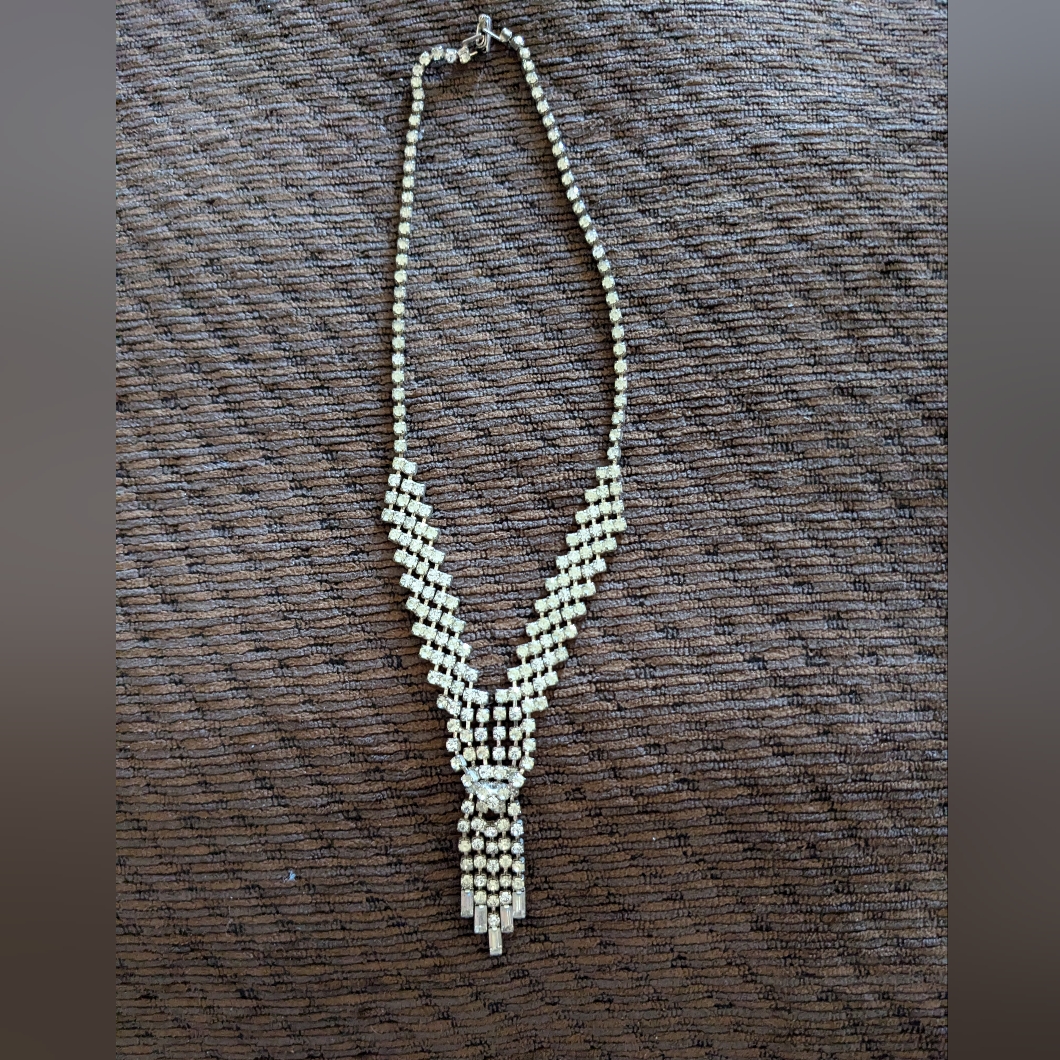 Necklace 22$